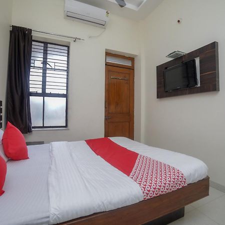 Oyo 46697 Hotel Gopi Nagpur Exterior photo