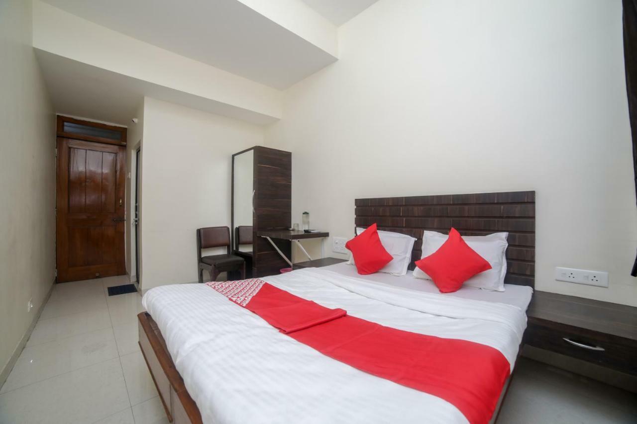 Oyo 46697 Hotel Gopi Nagpur Exterior photo