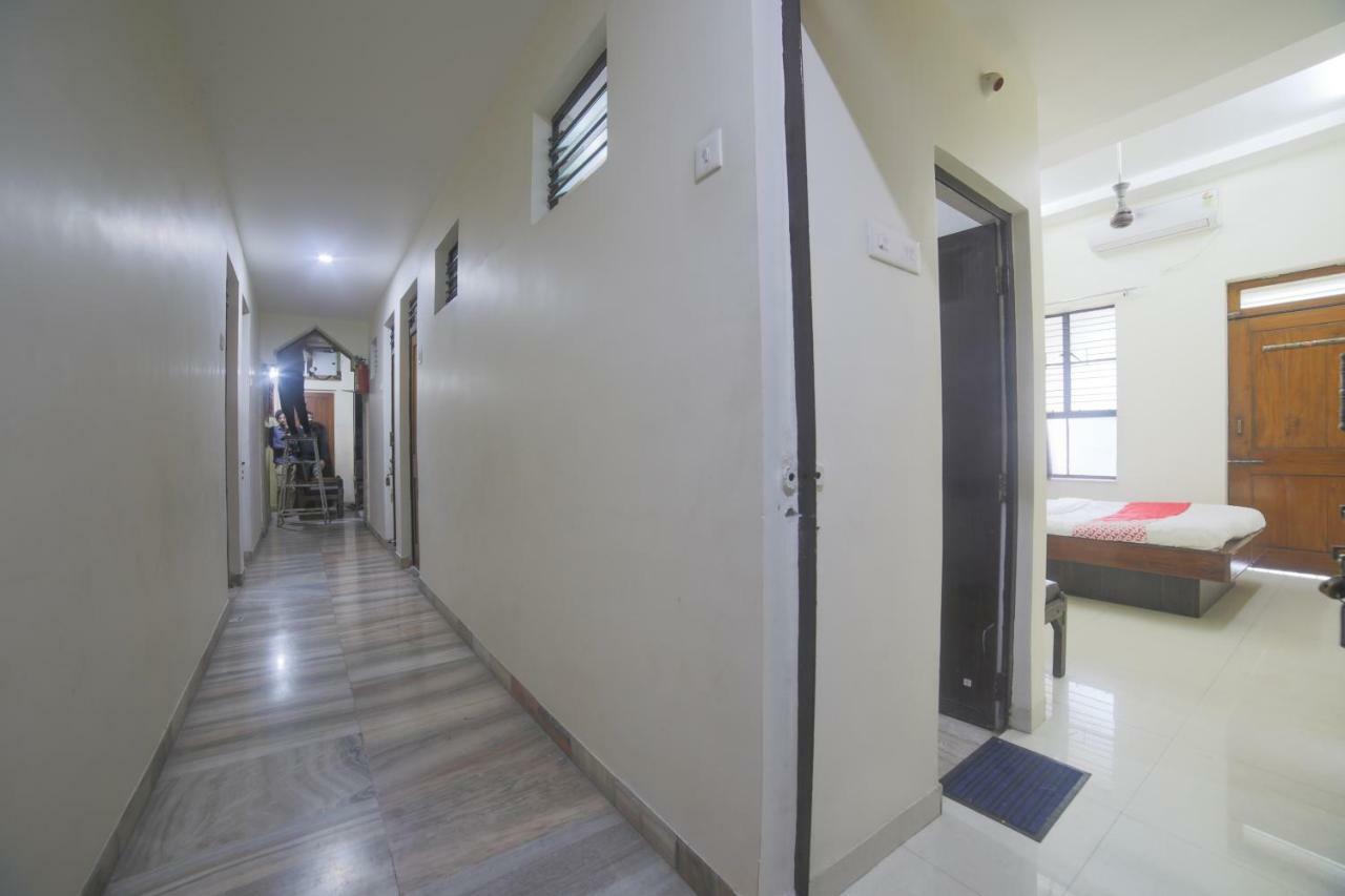 Oyo 46697 Hotel Gopi Nagpur Exterior photo