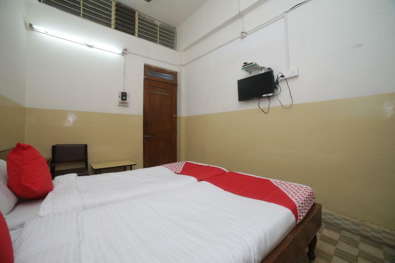 Oyo 46697 Hotel Gopi Nagpur Exterior photo
